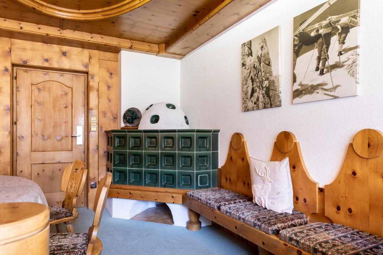 Haus Elisabeth Hotel Sankt Leonhard im Pitztal Buitenkant foto