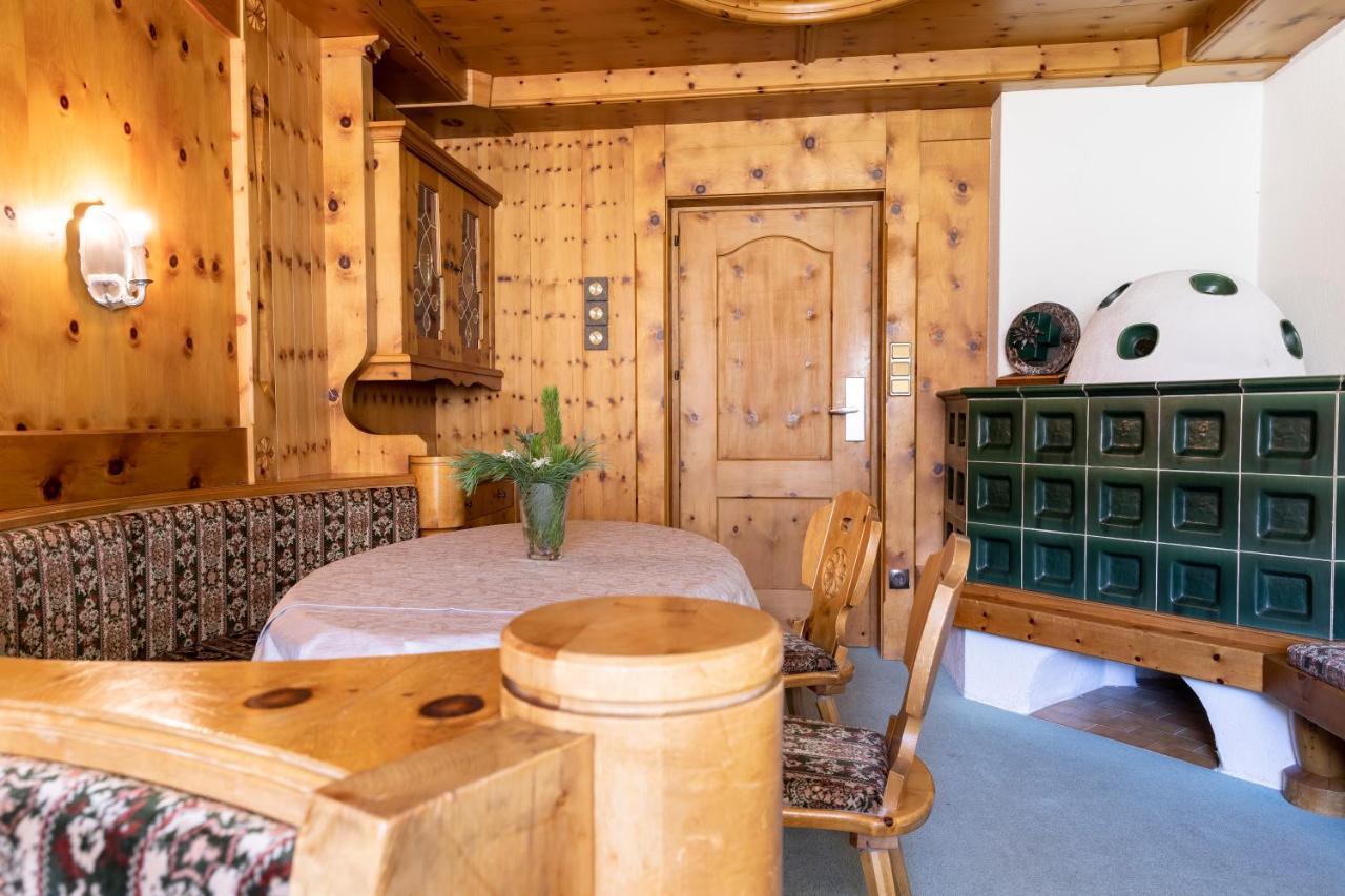 Haus Elisabeth Hotel Sankt Leonhard im Pitztal Buitenkant foto